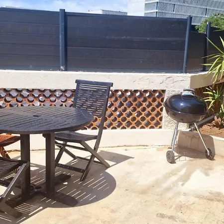 Sunset Atypical With Air Conditioning * Νίκαια