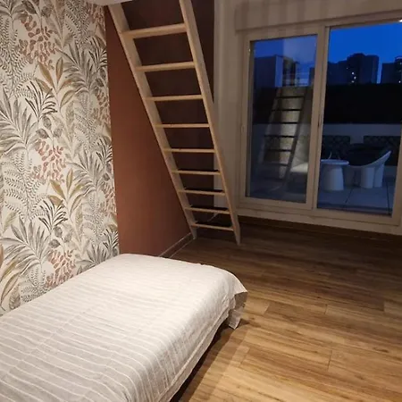 Σπίτι διακοπών Sunset Atypical With Air Conditioning Νίκαια