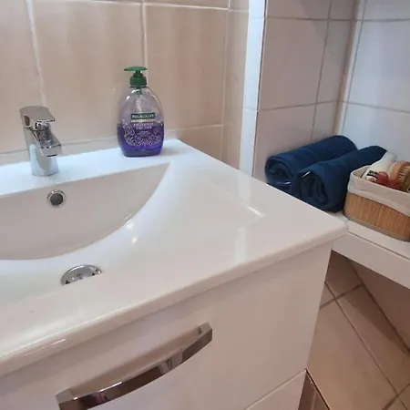 Nyaraló Sunset Atypical With Air Conditioning *