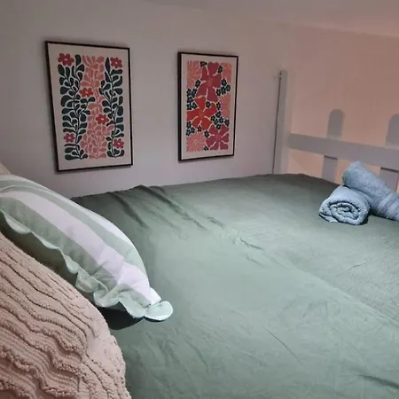 Nyaraló Sunset Atypical With Air Conditioning