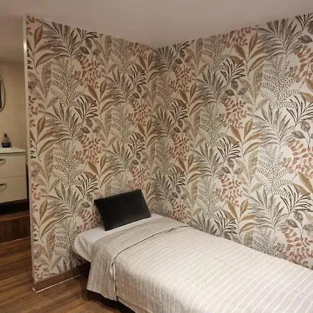 Nyaraló Sunset Atypical With Air Conditioning *