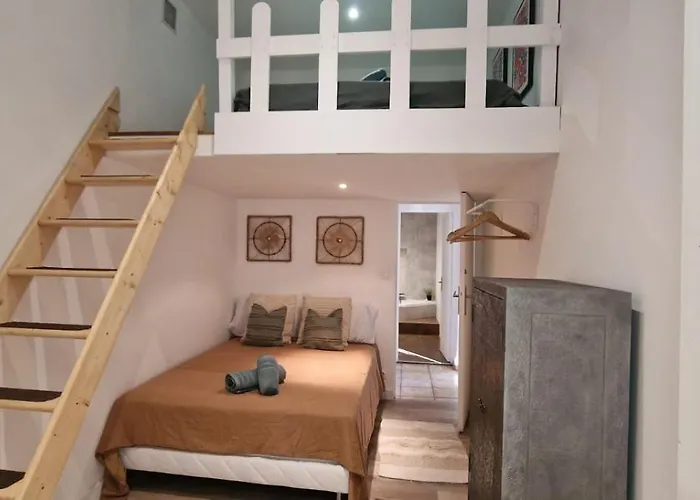 Sunset Atypical With Air Conditioning بيت للعطل