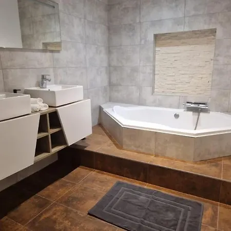 بيت للعطل Sunset Atypical With Air Conditioning *